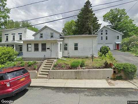 Defreest, TROY, NY 12180