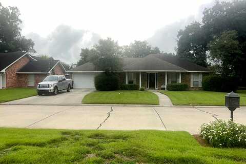 Majestic Oaks, BELLE CHASSE, LA 70037
