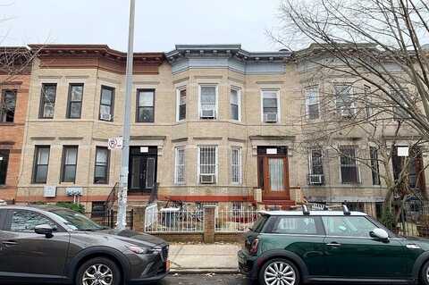Midwood, BROOKLYN, NY 11225