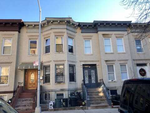 Kermit, BROOKLYN, NY 11218