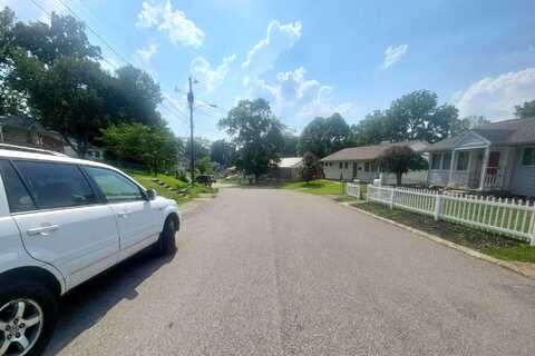 Pence, SOUTH CHARLESTON, WV 25303