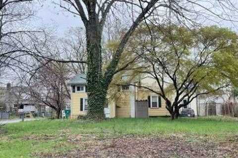 Main, CROYDON, PA 19021