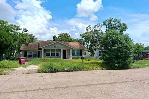 8Th, FREEPORT, TX 77541