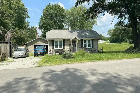 Duck, GRANDVIEW, MO 64030