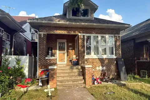 Avenue F, CHICAGO, IL 60617