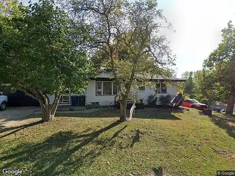 Oak Park, DES MOINES, IA 50313