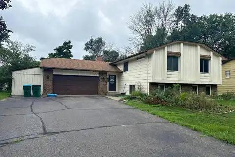 121St, MINNEAPOLIS, MN 55448