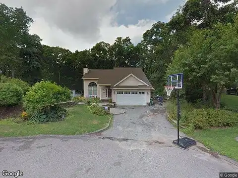Narcissus, NORTH ATTLEBORO, MA 02760
