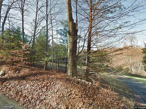 Newton, WOODBRIDGE, CT 06525