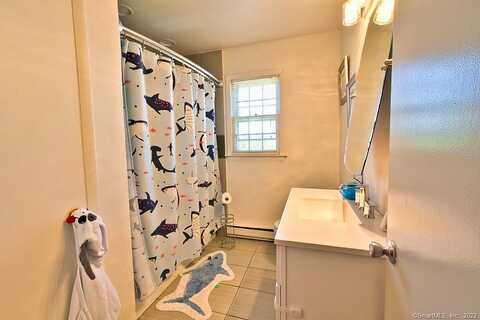 Hickory Hill, WATERBURY, CT 06708