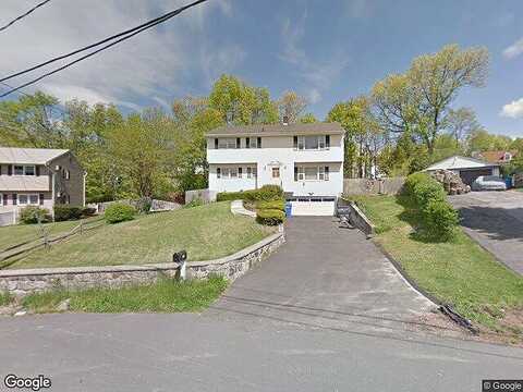 Vivian, WATERBURY, CT 06705