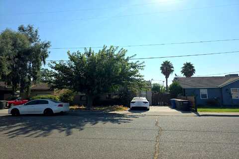 7Th, CERES, CA 95307