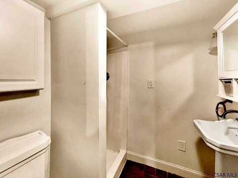 High, EBENSBURG, PA 15931