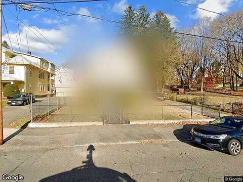 Cottage, ANSONIA, CT 06401