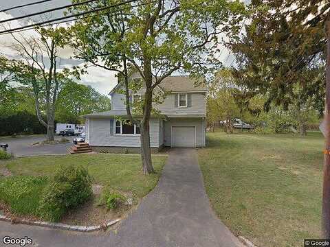 Eatondale, BLUE POINT, NY 11715