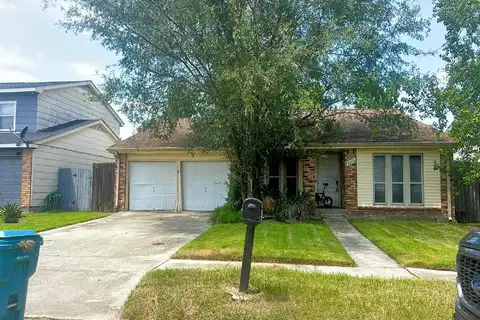 Glenoak, HARVEY, LA 70058