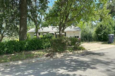 39Th, KANSAS CITY, MO 64117