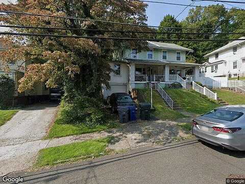 Roberts, GLENSIDE, PA 19038