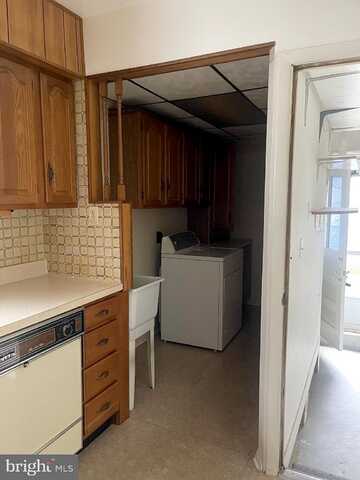 Carrollwood, MIDDLE RIVER, MD 21220