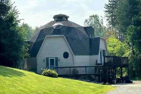 Oak, DAVISON, MI 48423