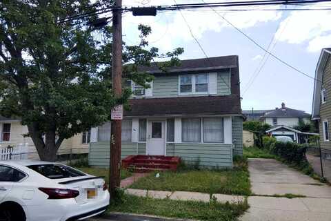 Burr, HEMPSTEAD, NY 11550