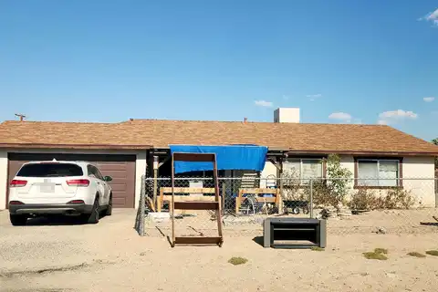 Estrella, TWENTYNINE PALMS, CA 92277