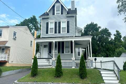 North, DARBY, PA 19023