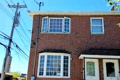Euclid, BROOKLYN, NY 11208
