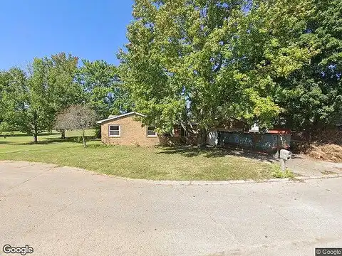 Rix Dr, Marion, IL 62959