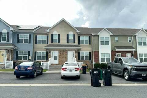 Toscano, SMYRNA, DE 19977