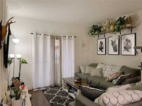 8250 N Grand Canyon Drive, Las Vegas, NV 89166
