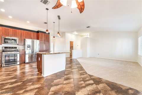 445 Golden State Street, Henderson, NV 89012