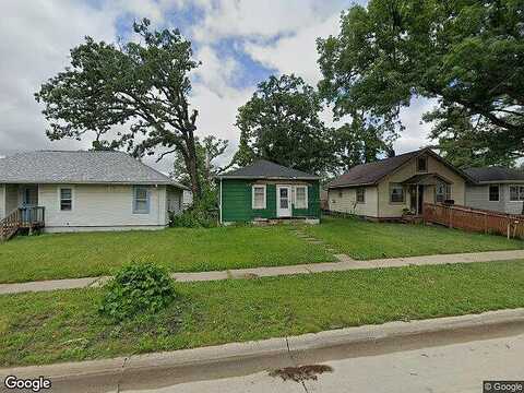 12Th, CEDAR RAPIDS, IA 52402