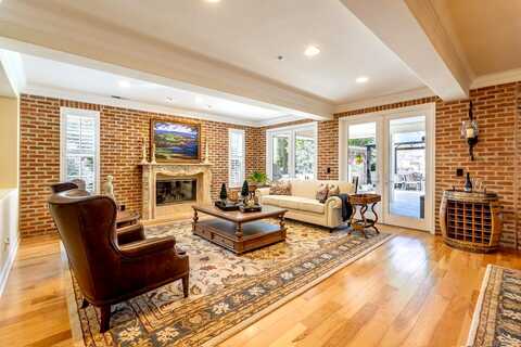 Las Brisas, MONTEREY, CA 93940