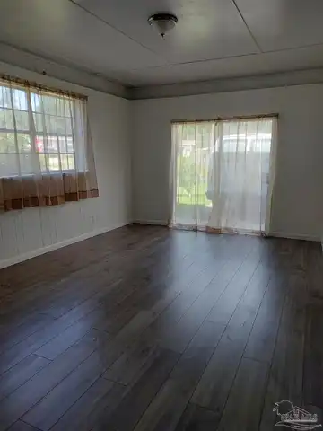 Chantilly, PENSACOLA, FL 32505