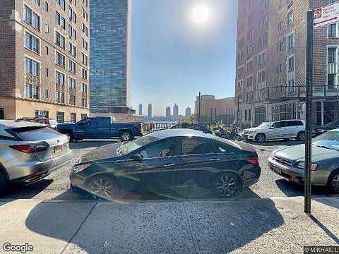 Tudor City, NEW YORK, NY 10017