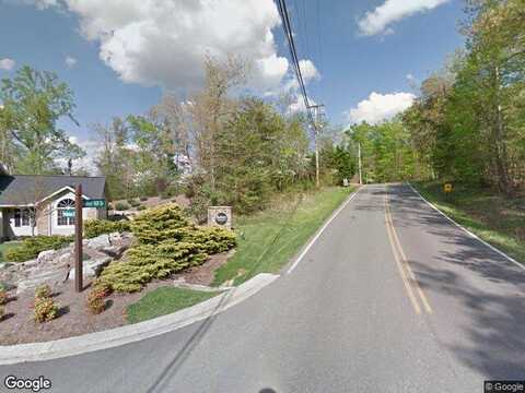 Forest Hill Drive, Fairfield Glade, TN 38558