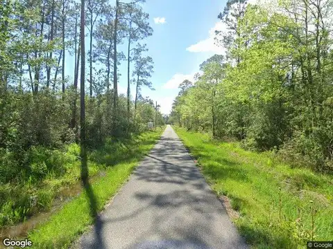 Holly Dr, Bay Saint Louis, MS 39520