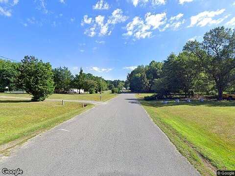 Circlewood Dr, Petersburg, VA 23803