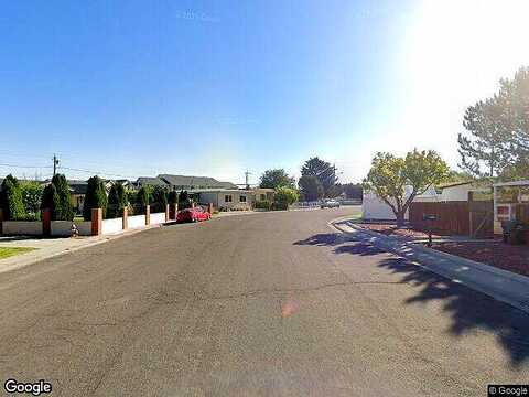 Monroe Ave, Elko, NV 89801