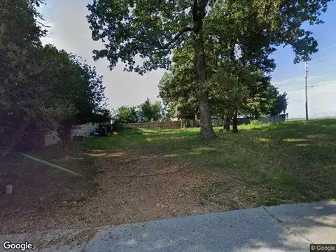 Hill Ave, Harrison, AR 72601