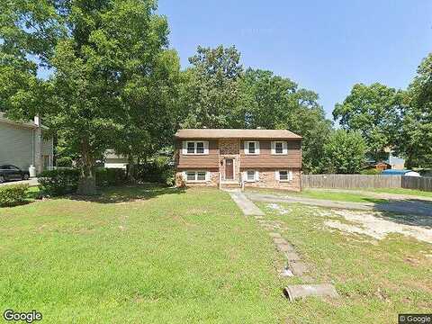 Hollyberry, PRINCE GEORGE, VA 23875