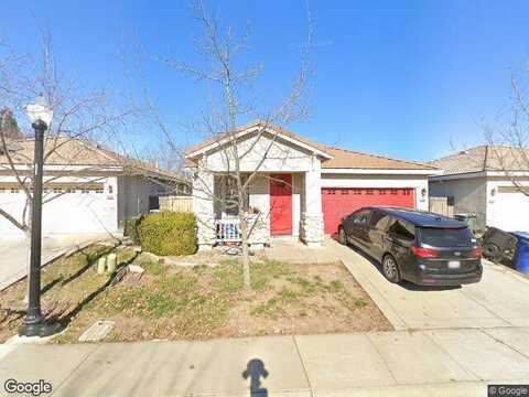 Dawnelle, SACRAMENTO, CA 95835