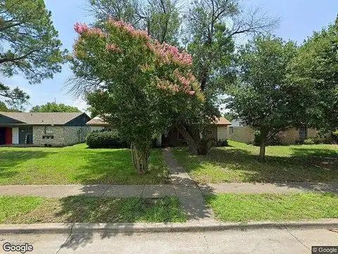 Laguna, GARLAND, TX 75043