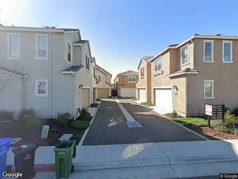 Trill, ELK GROVE, CA 95757