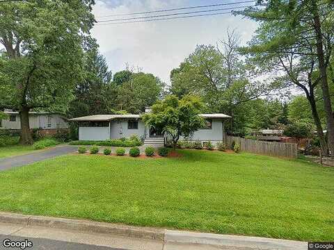 Meadow View, FALLS CHURCH, VA 22042
