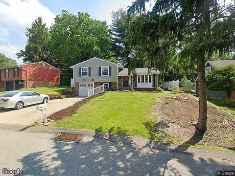 Sandy, GLENSHAW, PA 15116