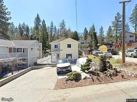 Fir, CRESTLINE, CA 92325