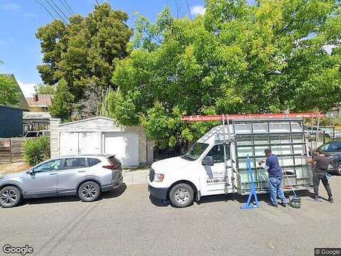 25Th, OAKLAND, CA 94601