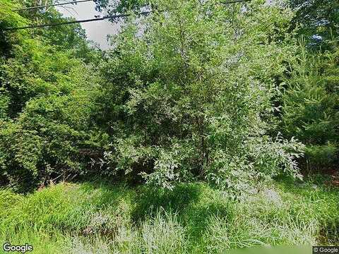 Whispering Hills, EAST STROUDSBURG, PA 18301